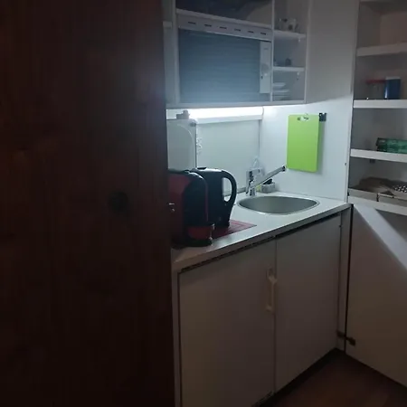 Mitten In Der Historischen Altstadt 伯尔尼