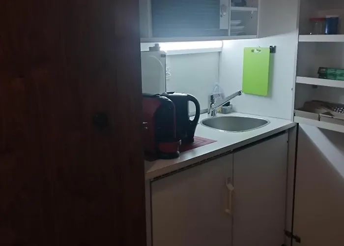 Mitten In Der Historischen Altstadt 伯尔尼