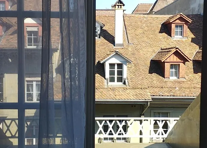Mitten In Der Historischen Altstadt 伯尔尼